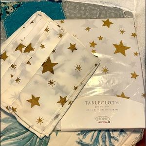 Cloth Table Cloth with matching napkins